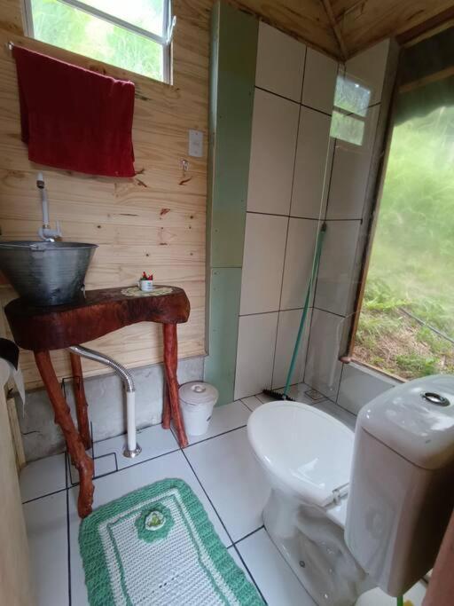Chalet Na Montanha Com Vista Cascata Saojudas