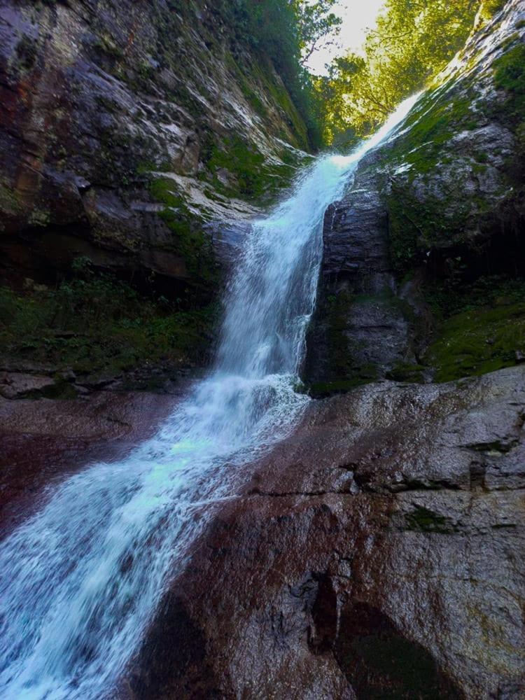 Na Montanha Com Vista Cascata Saojudas *